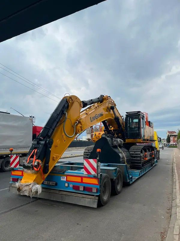 Ağır Tonaj Taşımacılığı (>120 t) — SPMT ve Modüler Çözümler operasyonu